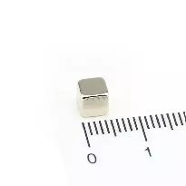 آهنربای نئودیمیوم بلوکی 5x5x5