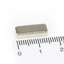 آهنربای نئودیمیوم بلوکی 15x7x3