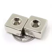 آهنربای نئودیمیوم بلوکی سوراخ‌دار 20x20x10