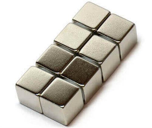 نئودیمیوم سینترد (Sintered NdFeB)