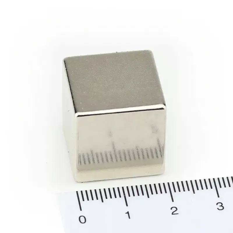 آهنربای نئودیمیوم بلوکی با ضخامت 20mm