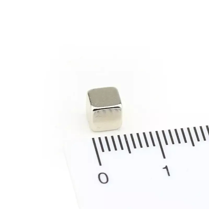آهنربای نئودیمیوم بلوکی با ضخامت 5mm